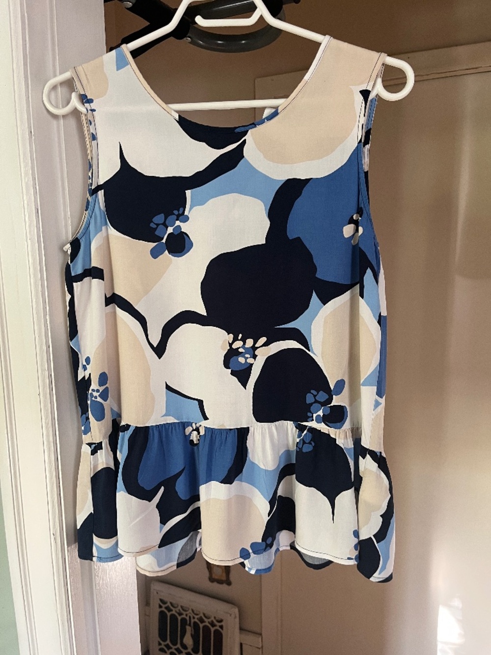 Tribal Jeans Abstract Floral Peplum Ruffle Top XS